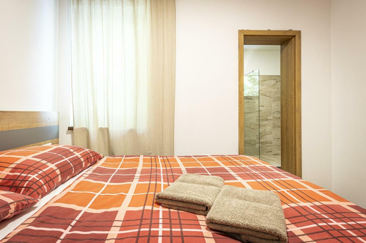 Apartmanovy Dom Poludnica - Chopok Juh 塔莱 外观 照片