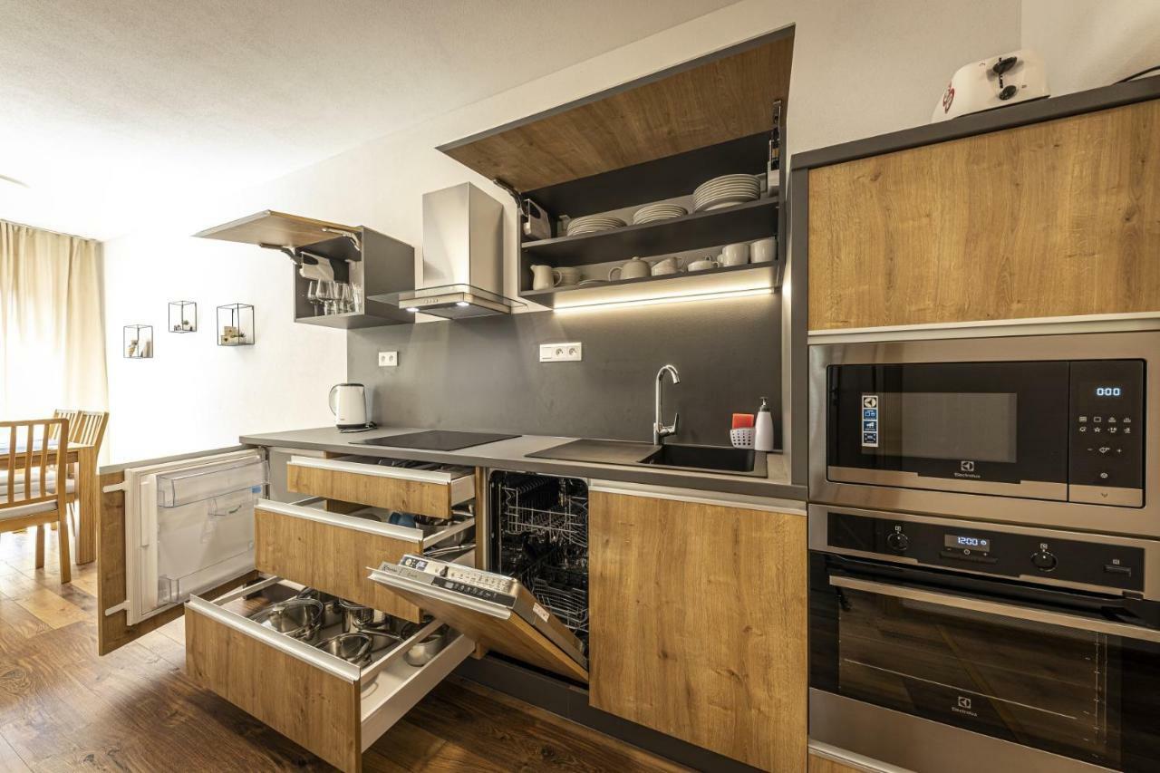 Apartmanovy Dom Poludnica - Chopok Juh 塔莱 外观 照片