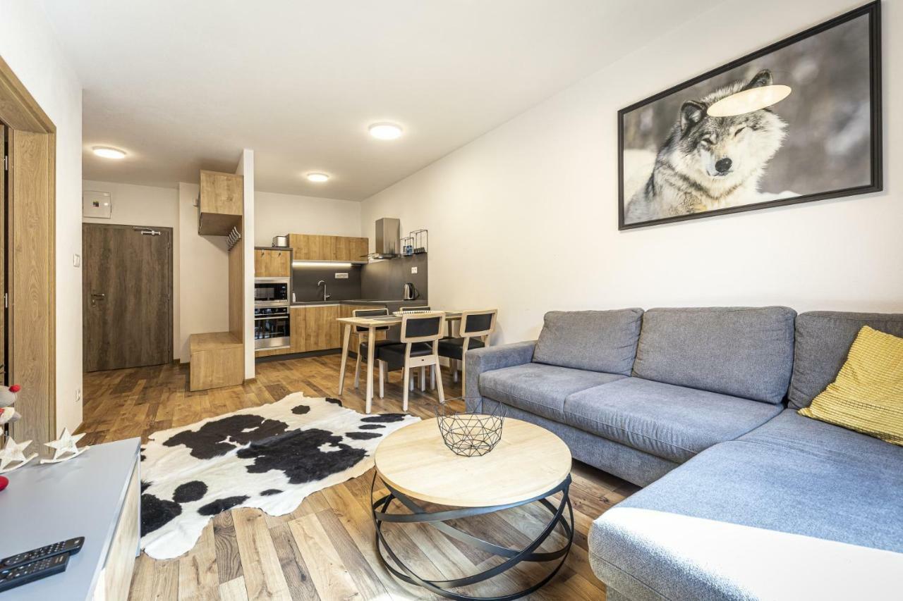 Apartmanovy Dom Poludnica - Chopok Juh 塔莱 外观 照片