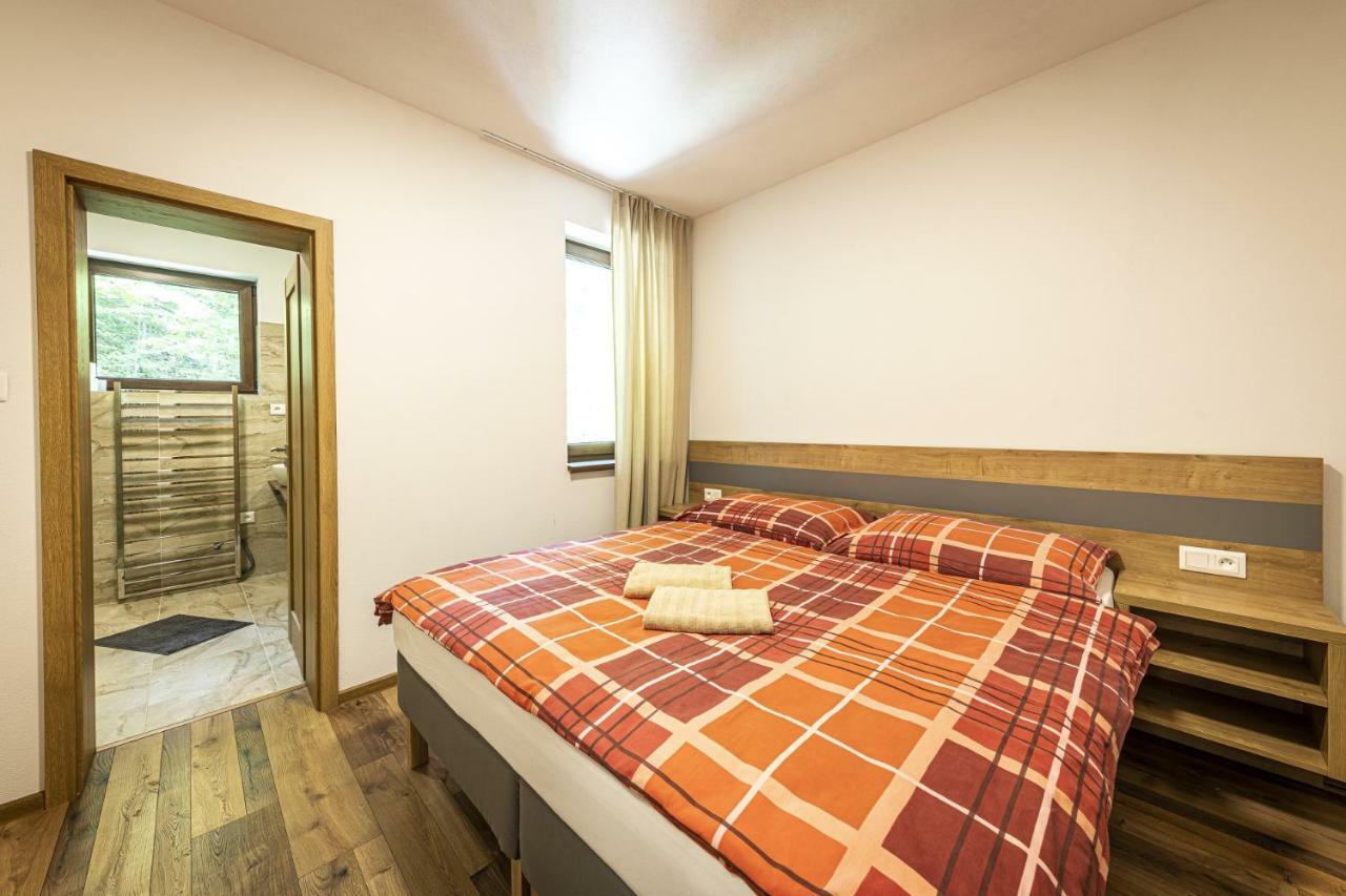 Apartmanovy Dom Poludnica - Chopok Juh 塔莱 外观 照片