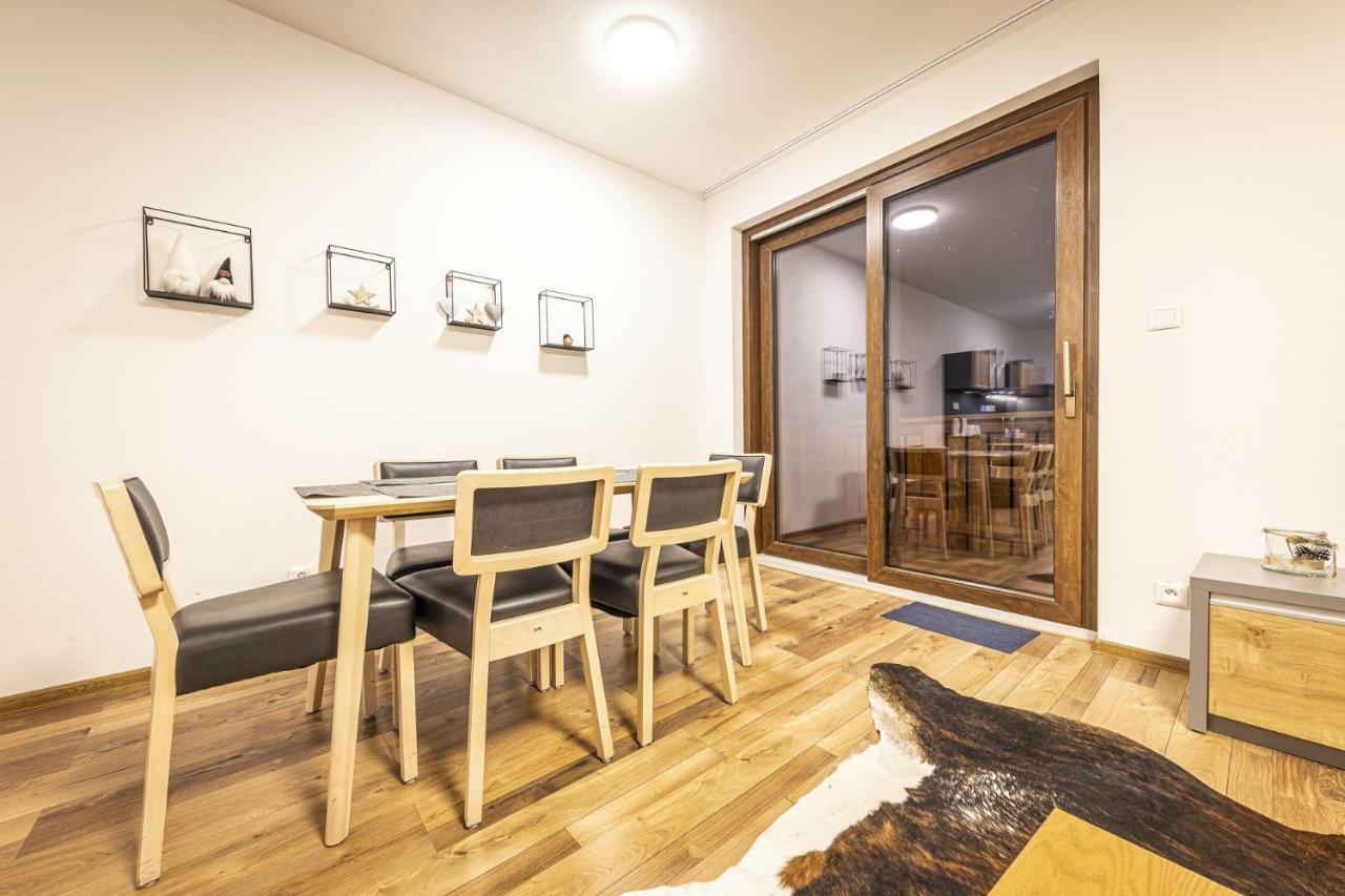 Apartmanovy Dom Poludnica - Chopok Juh 塔莱 外观 照片