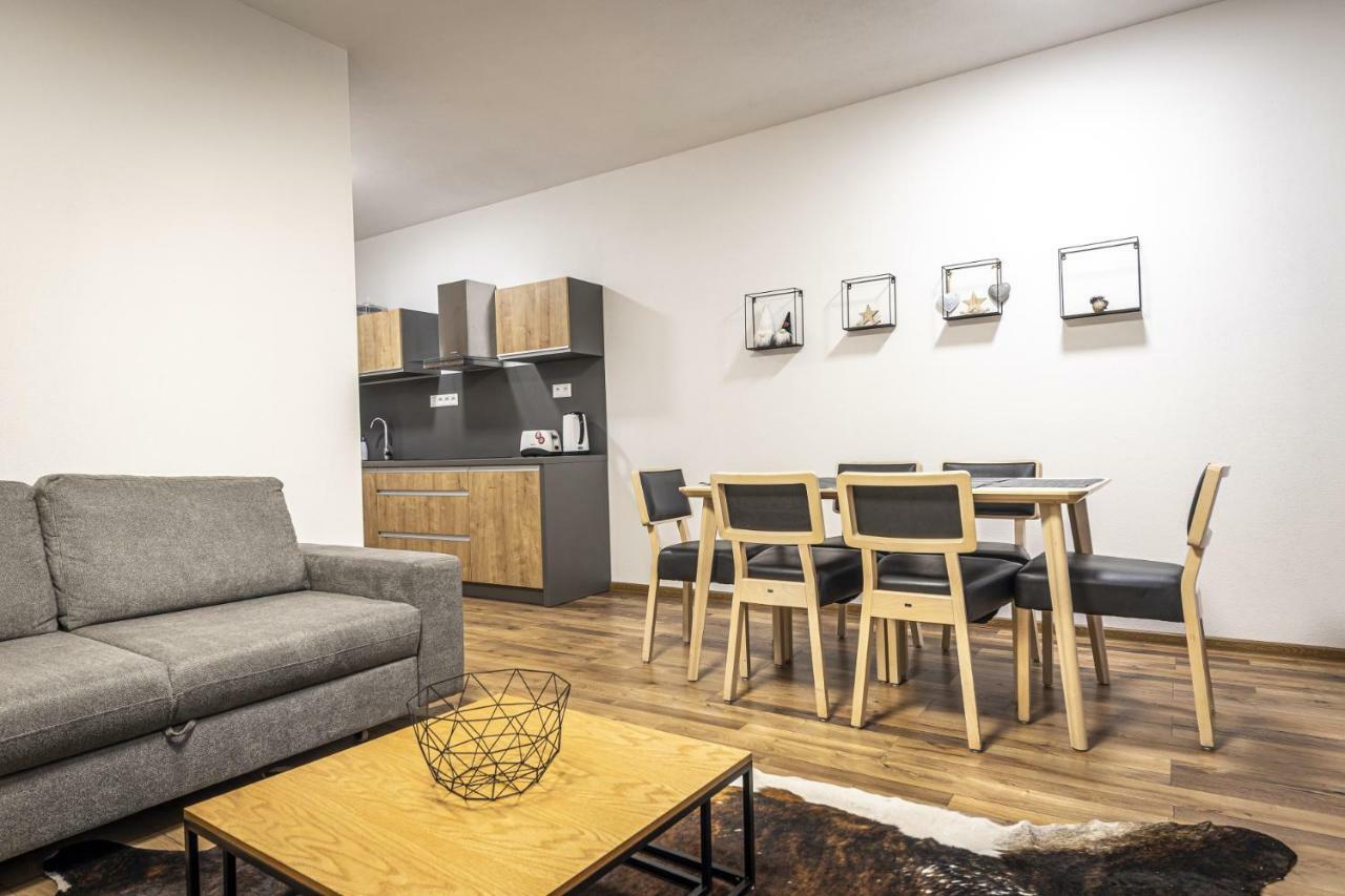 Apartmanovy Dom Poludnica - Chopok Juh 塔莱 外观 照片