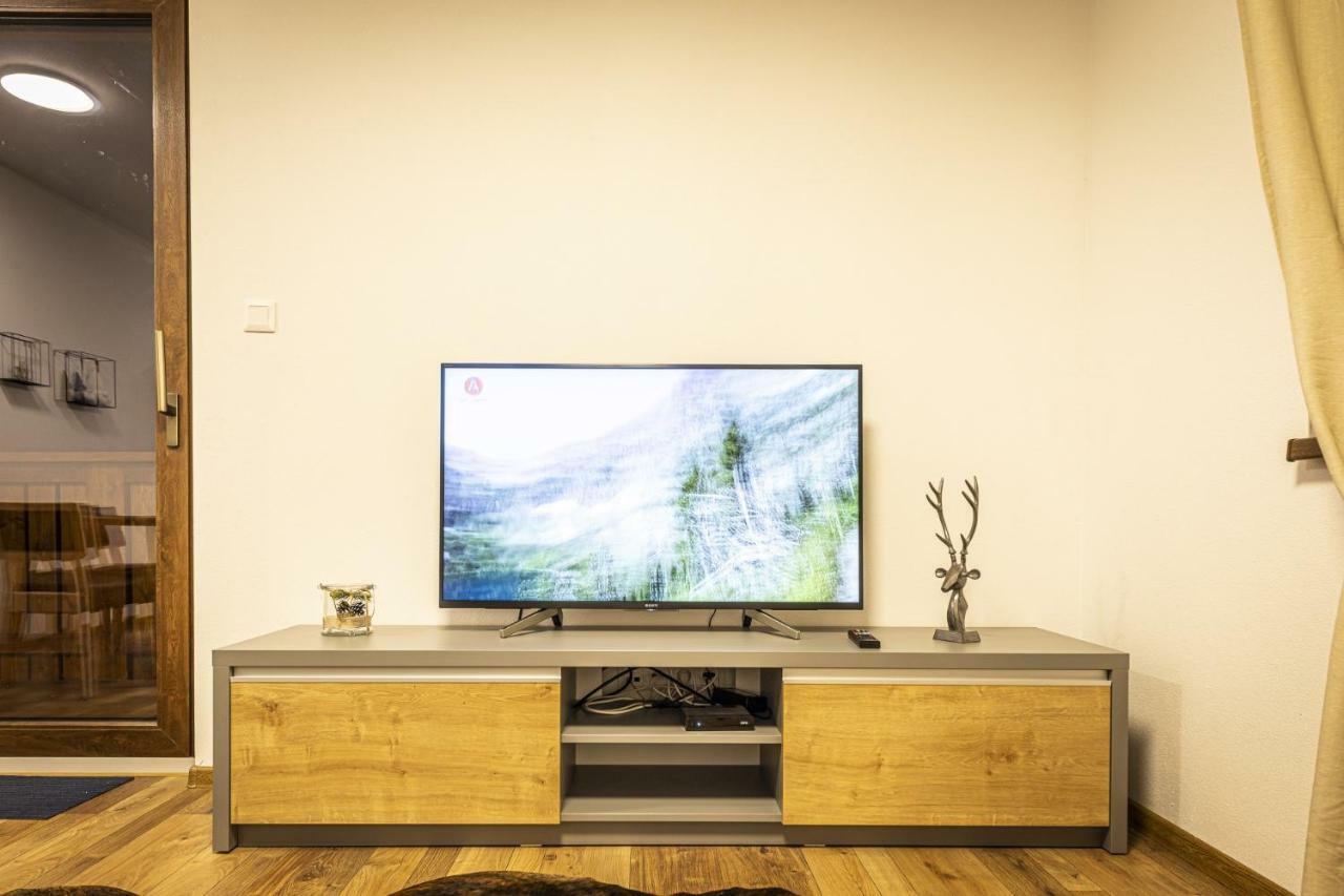 Apartmanovy Dom Poludnica - Chopok Juh 塔莱 外观 照片