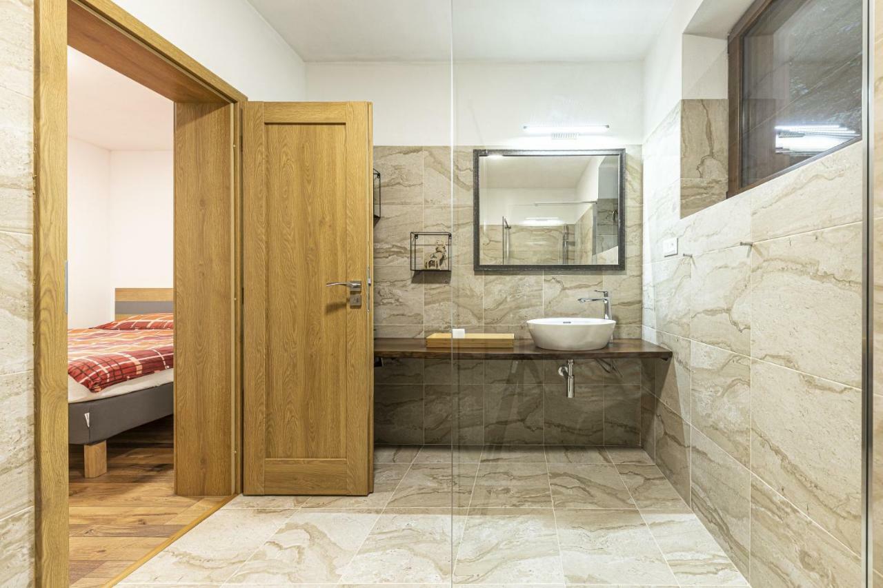 Apartmanovy Dom Poludnica - Chopok Juh 塔莱 外观 照片