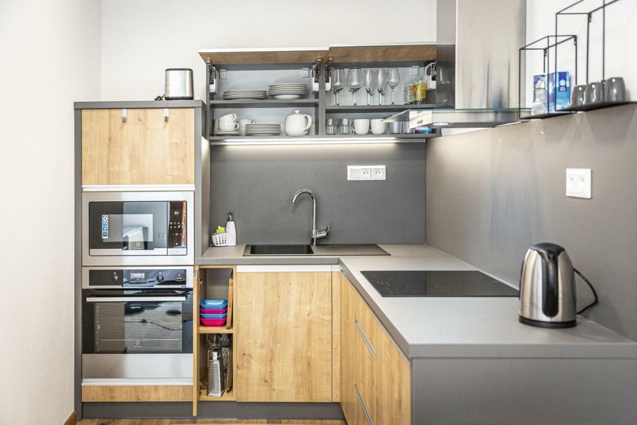 Apartmanovy Dom Poludnica - Chopok Juh 塔莱 外观 照片