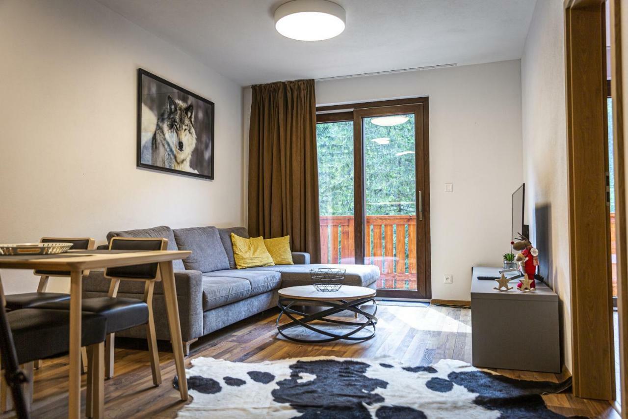 Apartmanovy Dom Poludnica - Chopok Juh 塔莱 外观 照片